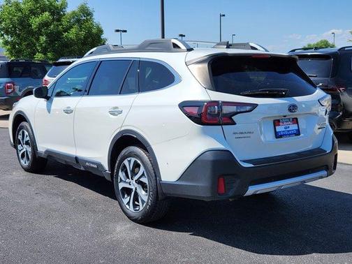 2022 Subaru Outback Touring XT