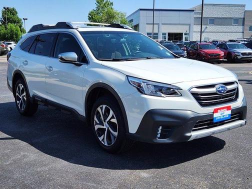 2022 Subaru Outback Touring XT