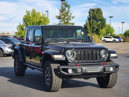 Black Clearcoat 2024 Jeep Gladiator Rubicon