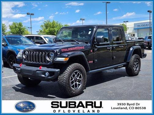 Black Clearcoat 2024 Jeep Gladiator Rubicon