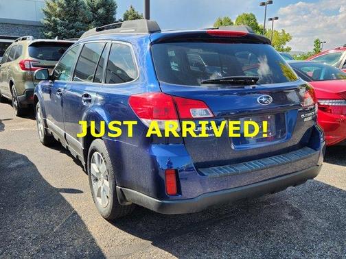 2011 Subaru Outback 2.5i Premium