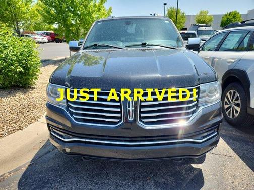 2015 Lincoln Navigator Base