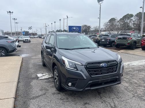 2024 Subaru Forester Premium