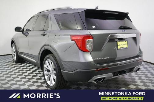 Carbonized Gray Metallic 2022 Ford Explorer Platinum
