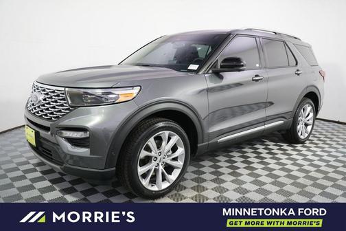 Carbonized Gray Metallic 2022 Ford Explorer Platinum