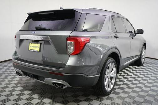 Carbonized Gray Metallic 2022 Ford Explorer Platinum