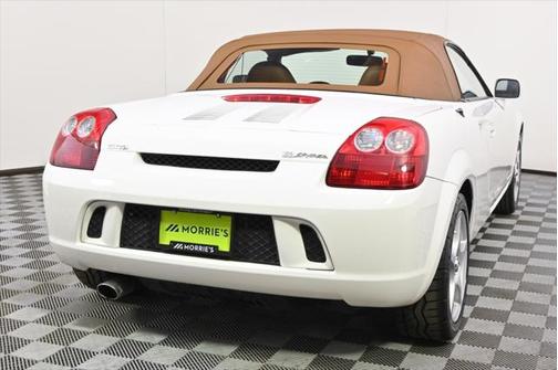 2004 Toyota MR2 Base