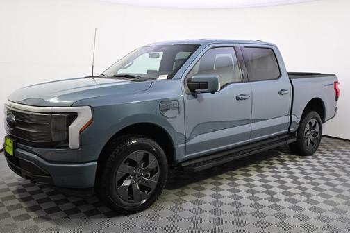 2023 Ford F-150 Lightning LARIAT