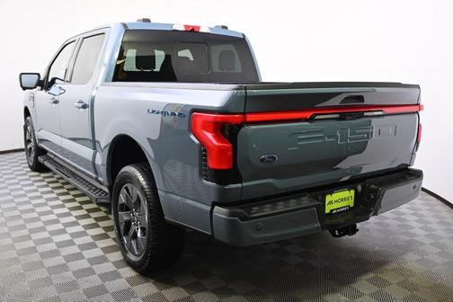 2023 Ford F-150 Lightning LARIAT
