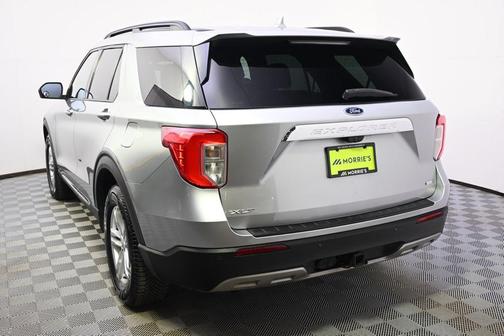 Iconic Silver Metallic 2020 Ford Explorer XLT