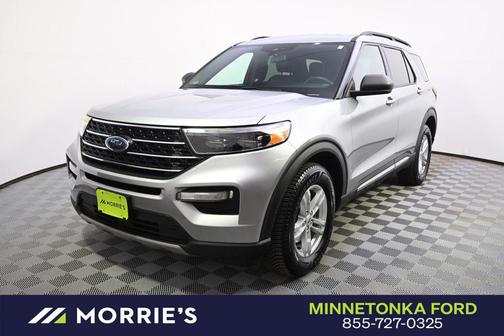 Iconic Silver Metallic 2020 Ford Explorer XLT