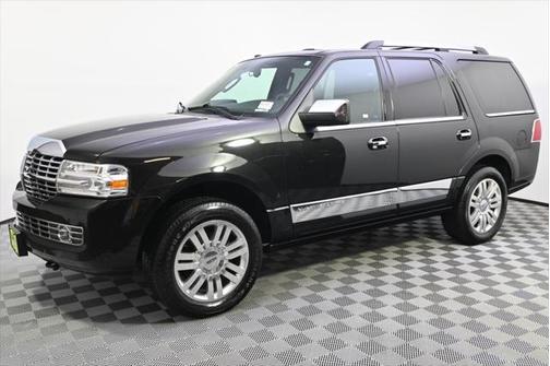 2013 Lincoln Navigator Base