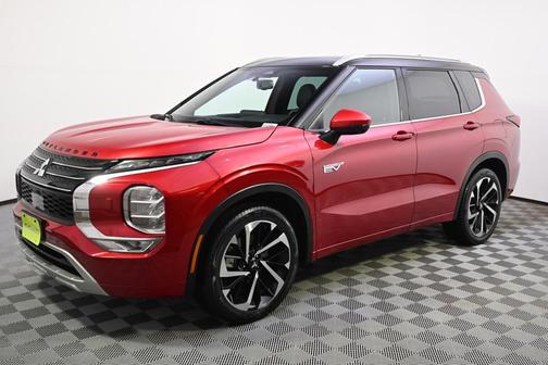 2023 Mitsubishi Outlander PHEV SEL