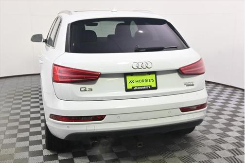 2017 Audi Q3 2.0T Premium Plus
