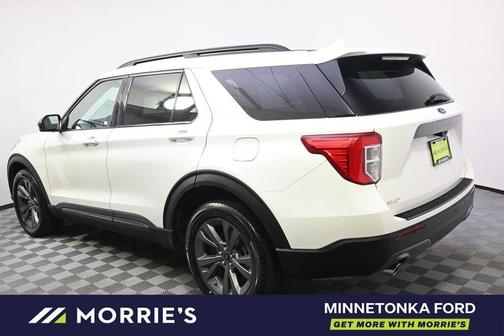 Star White Metallic Tri-Coat 2023 Ford Explorer XLT