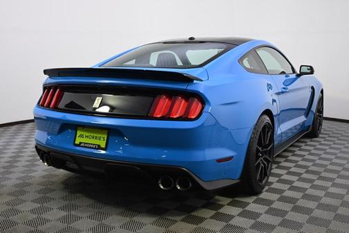 2017 Ford Shelby GT350 Base