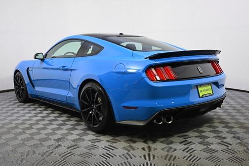 2017 Ford Shelby GT350 Base
