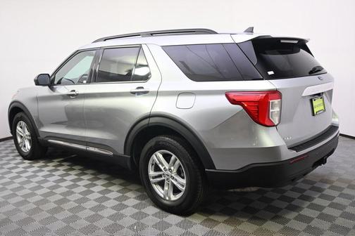 Iconic Silver Metallic 2023 Ford Explorer XLT