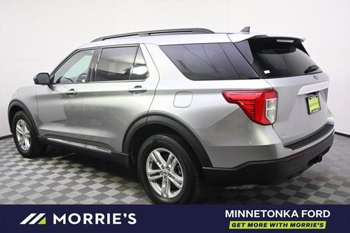 Iconic Silver Metallic 2023 Ford Explorer XLT