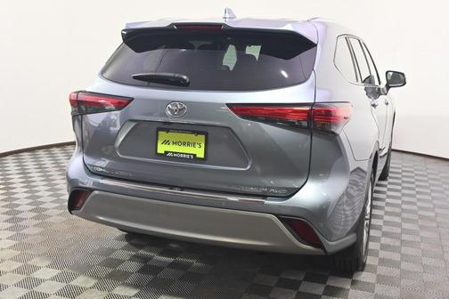 2020 Toyota Highlander Platinum