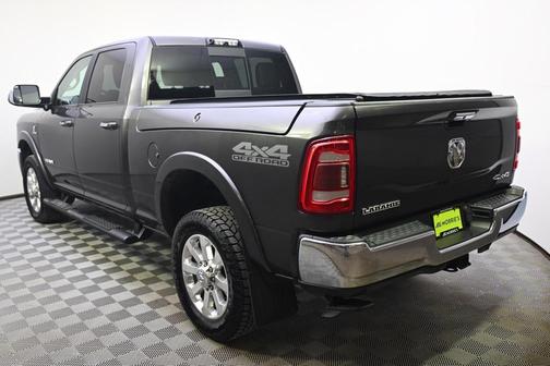 2019 RAM 2500 Laramie Crew Cab 4x4 6'4' Box