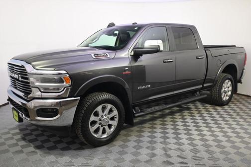 2019 RAM 2500 Laramie Crew Cab 4x4 6'4' Box