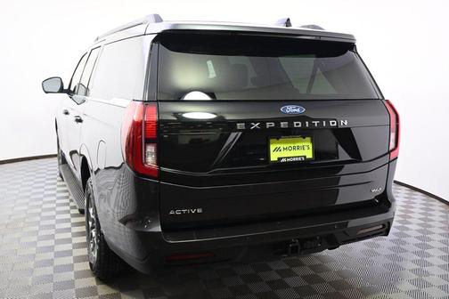 Dark Matter Gray Metallic 2025 Ford Expedition Max Active 4x4