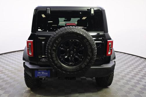 Shadow Black 2024 Ford Bronco Wildtrak
