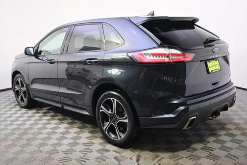 2022 Ford Edge ST