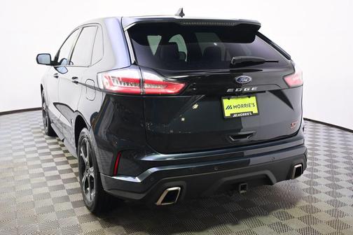 2022 Ford Edge ST