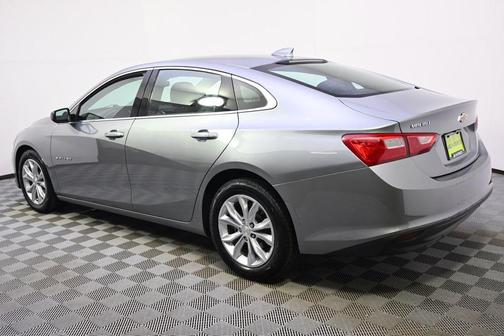 Sterling Gray Metallic 2023 Chevrolet Malibu FWD 1LT