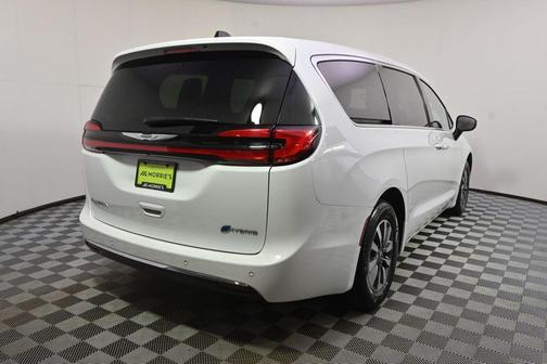 Bright White Clearcoat 2023 Chrysler Pacifica Hybrid Touring L