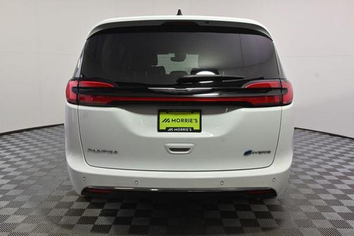 Bright White Clearcoat 2023 Chrysler Pacifica Hybrid Touring L