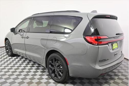 2021 Chrysler Pacifica Limited