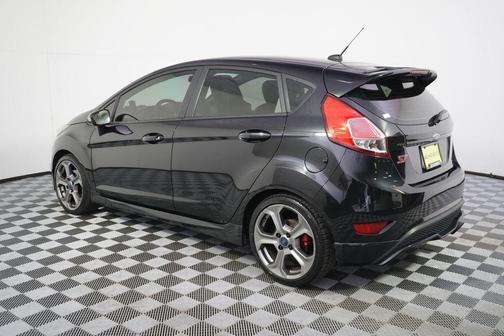 Green Envy Metallic Tricoat 2015 Ford Fiesta ST