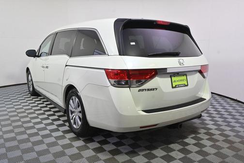 White Diamond Pearl 2015 Honda Odyssey EX-L