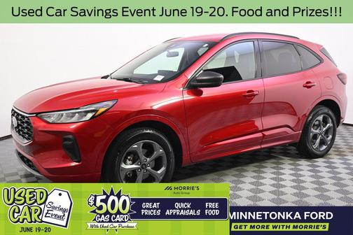 Rapid Red Metallic Tinted Clearcoat 2024 Ford Escape ST-Line