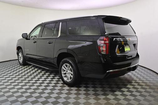 Black 2024 Chevrolet Suburban LT