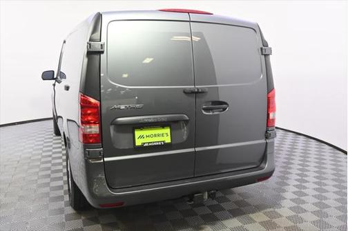 2022 Mercedes-Benz Metris Base