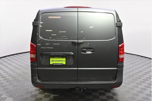 2022 Mercedes-Benz Metris Base