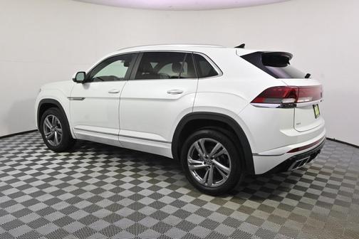 2024 Volkswagen Atlas Cross Sport 2.0T SEL