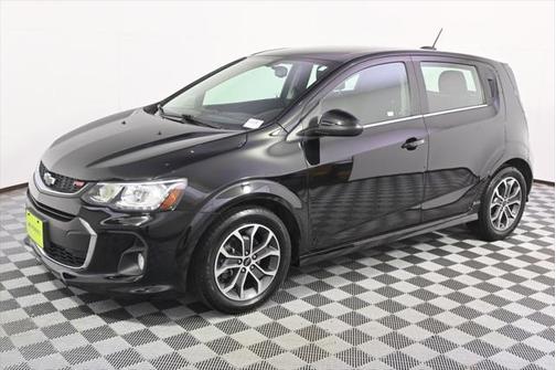 2020 Chevrolet Sonic FWD Hatchback LT 5-Door