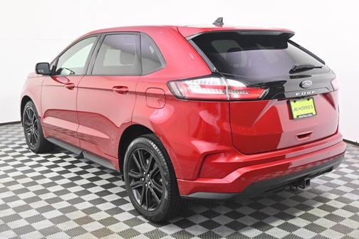 2022 Ford Edge ST Line