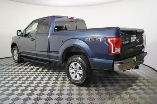 Blue 2015 Ford F-150 XLT
