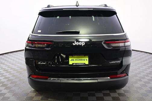 Diamond Black Crystal Pearlcoat 2025 Jeep Grand Cherokee L Limited