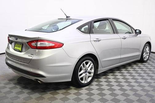 Ingot Silver 2016 Ford Fusion SE