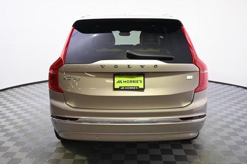 2024 Volvo XC90 Recharge Plug-In Hybrid T8 Ultimate Bright Theme 7-Seater