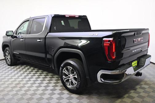 Onyx Black 2024 GMC Sierra 1500 SLT