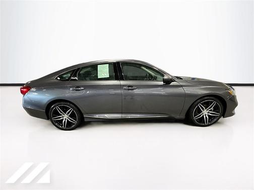 2022 Honda Accord Hybrid Touring