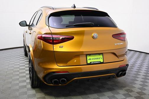 2022 Alfa Romeo Stelvio Quadrifoglio